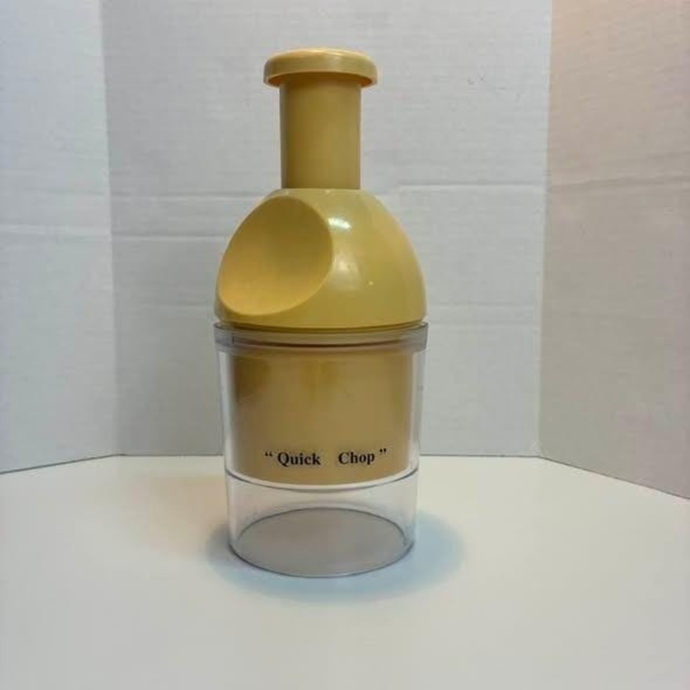 Quick Chop‎ Manual Food Chopper Yellow Vintage Kitchen Gadget Onion Veggie Retro